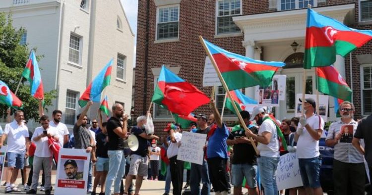 Azərbaycan QHT-ləri ermənilərin soydaşlarımıza qarşı zor tətbiqi ilə bağlı müraciət yaydı