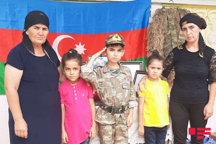 Səngərə sonuncu zəng, 15 dəqiqəlik görüş, Zeynəbin nisgilli gözləri... – Səbuhi Məmmədli Ağstafadan yazır