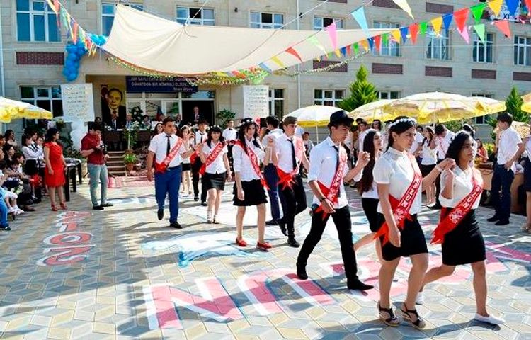 Azərbaycanda “Son zəng”lə bağlı qərar verildi - RƏSMİ
