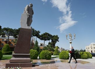 İlham Əliyev Ağcabədi rayonuna səfər edib