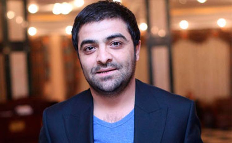 Aktyor Fərda həmkarı ilə QOHUM OLDU