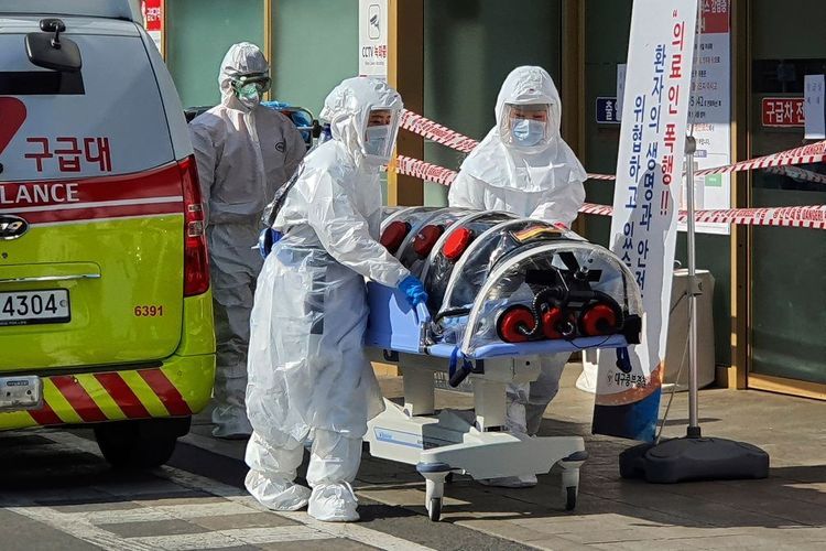 Dünyada son sutkada koronavirusdan 4925 nəfər ölüb