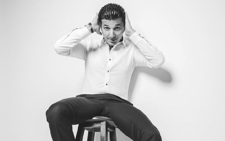 "Azərbaycanda müğənnilərin hamısı varlıdır" 