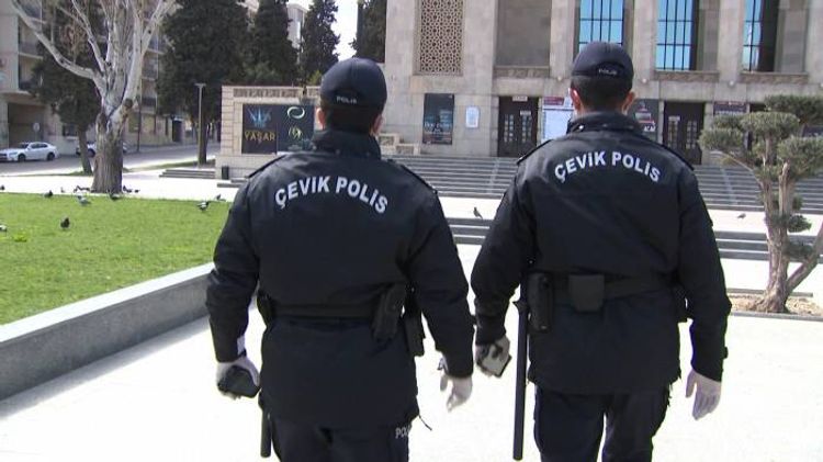 "Pandemiyada bütün məsuliyyəti polisin üzərinə atmaq olmaz" - Deputat