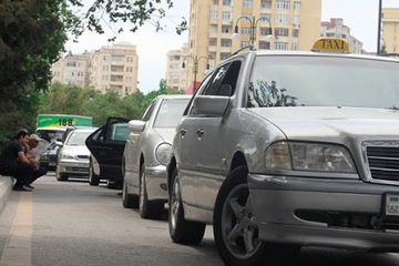 Fərdi taksi fəaliyyəti qadağan edildi - SƏBƏB