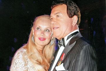 Dünyaca məşhur müğənninin arvadı koronavirusa yoluxub