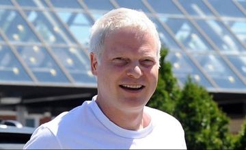 Məşhur milyonçu prodüser özünü öldürdü