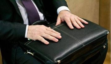 "Köməkçilər deputatın sağ əlidir, onların hərəkətinə icazə verilməlidir" - Deputat