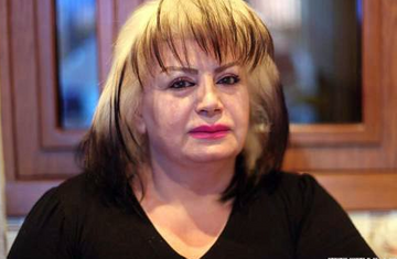 55 yaşlı Əməkdar artist əməliyyata girir - Bədənini incələdəcək