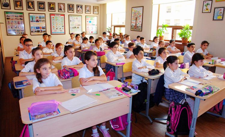 Məktəblərdə tətilin müddəti uzadılacaq? - AÇIQLAMA