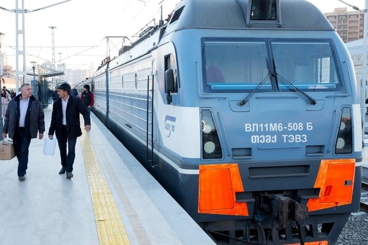 Bakı-Tbilisi-Bakı qatarlarının hərəkətində məhdudiyyətlər tətbiq edilib