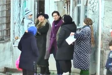 Sumqayıtda 15 ailə yataqxanadan çıxarılır - REPORTAJ