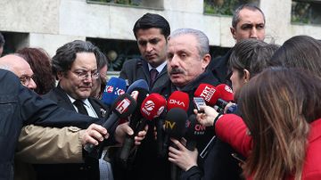 Türkiyənin 31 deputatı karantində