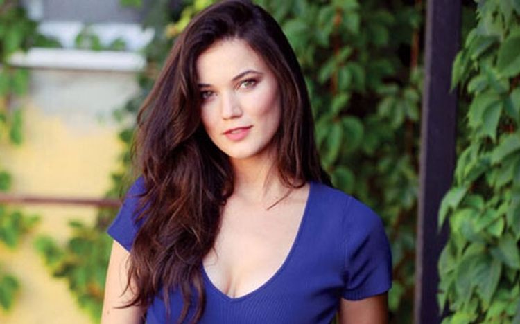 Karantində qalan aktrisa: "Vaxt keçmək bilmirdi"