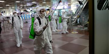 Koronavirus bu ölkədə xaosa səbəb oldu 