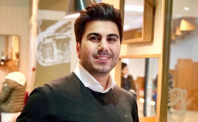 "Müğənni gəlir yanıma ki, elə mahnı yaz partlasın" - Ceyhun Əliyev