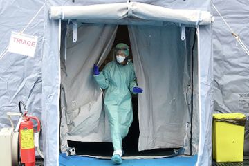 İtaliyada COVID-19 infeksiyasından ölənlərin sayı 12 mini keçib