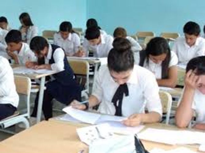Dərslərin dayandırılması mayın 31-dək uzadıldı