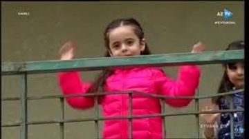 Məşhurlar eyvana birlikdə çıxdılar - VİDEO