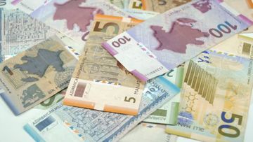 Azərbaycanlı müğənni pulsuzluqdan şikayətləndi: "İşləmirəm..." - VİDEO