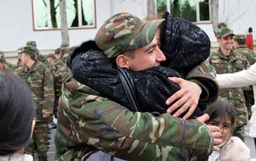 “Əsgər ailələrinə sosial dəstək verilə bilər”  - Fərhad Bədəlbəyli 