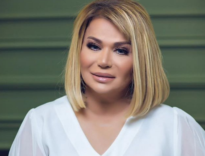 Bu da müğənni Nazəninin BAĞ EVİ - VİDEO