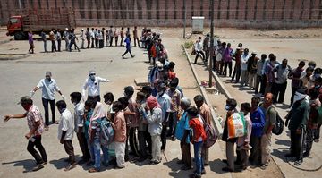 Bu ölkədə 122 milyon insan işsiz qaldı