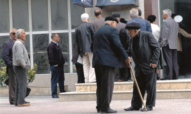 May ayının pensiyaları ödənilir