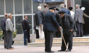 May ayının pensiyaları ödənilir