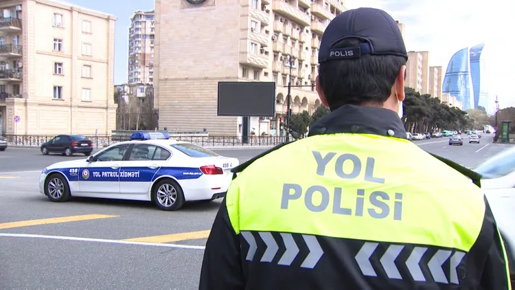 Bakıda polis postlarının sayı azaldılmayıb - DİN rəsmisi 