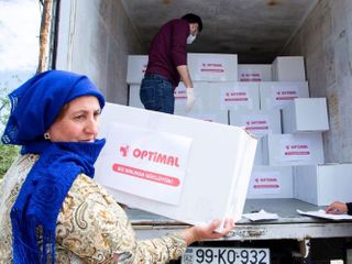 <font color=red>®</font> "Optimal" Ramazan ayında "Biz birlikdə güclüyük!" adlı yardım aksiyası keçirib   - FOTO
