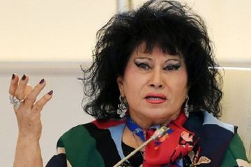 "Zeynəb Xanlarova sağ-salamat evindədir" - Qardaşı qızı