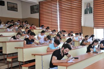 Tələbə təqaüdləri ilə bağlı YENİLİK