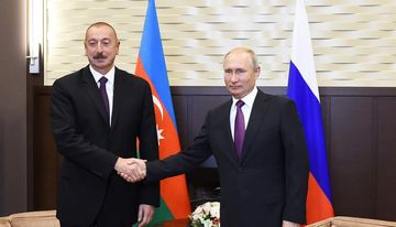 Vladimir Putin Azərbaycan Prezidentini təbrik etdi