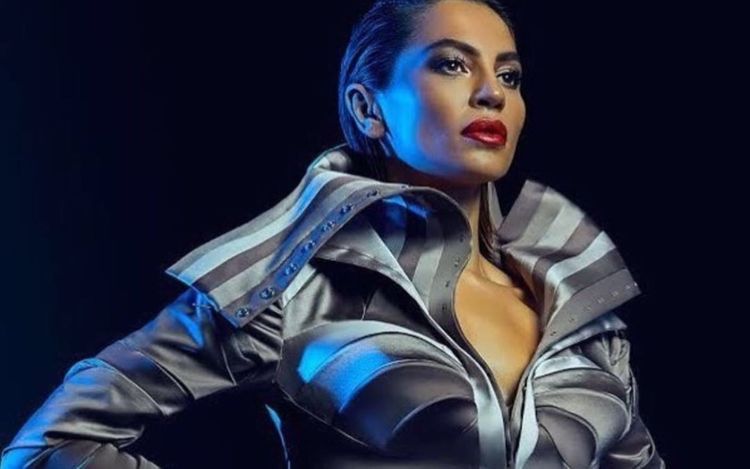 Azərbaycanlı model hər şeyi sildi