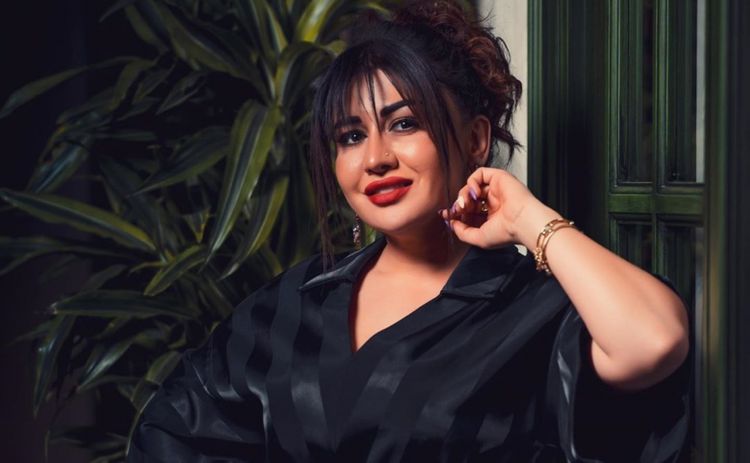 "Soyunub videosunu paylaşır..." - Fatimə