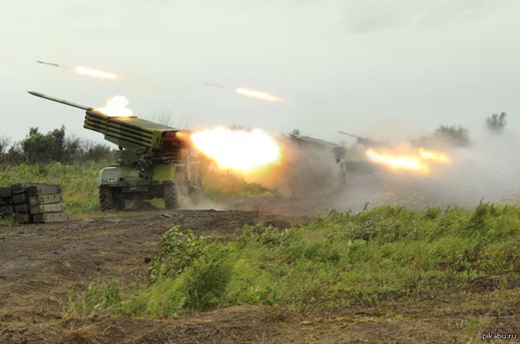 Düşmən Tərtəri artilleriya atəşinə tutur - MN