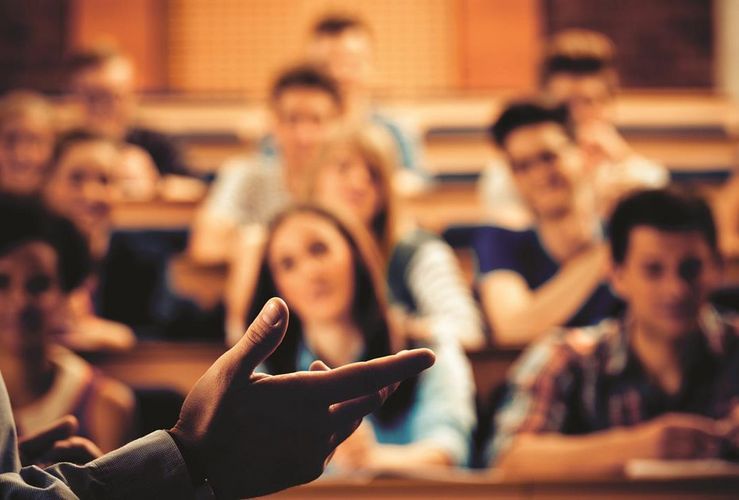 Paytaxtın 40 məzunu Prezident təqaüdünə layiq görülüb - MƏKTƏBLƏR