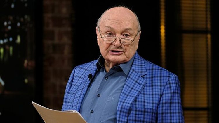 Məşhur satirik yazıçı vəfat etdi