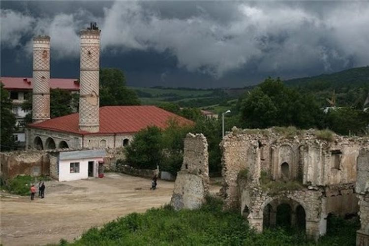 "Şuşa şəhərinin adı “Şuşi” deyil, Şuşadır” - Prezidentin köməkçisi