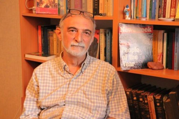 Hikmət Hacızadə insult keçirib