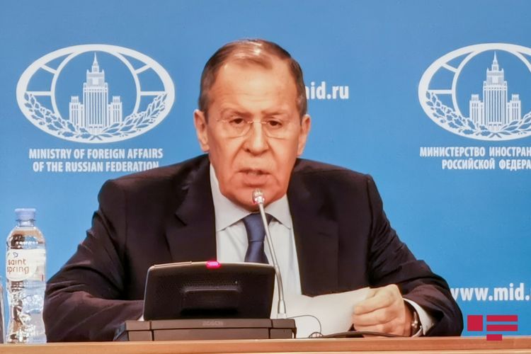 "Məsuliyyətli hakimiyyət əhaliyə izah etməyə borclu idi ki..." - Lavrov