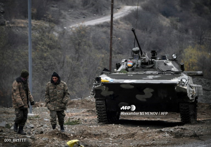 Erməni ordusu Xankədidən çıxarılır - FOTO