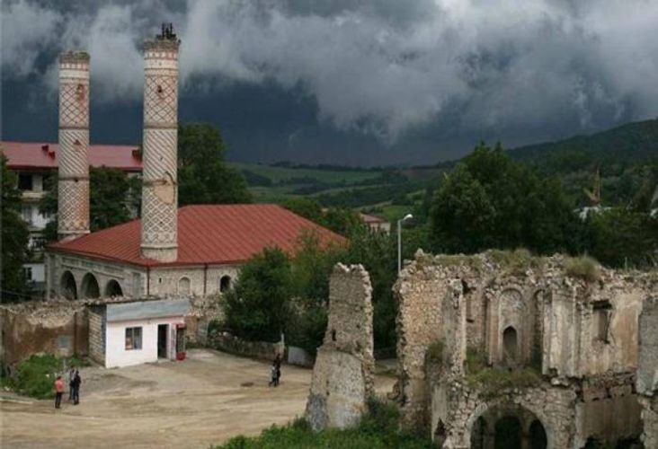 Ermənilərin tarixi abidələrimizi dağıtması ilə bağlı istintaq başladı - RƏSMİ