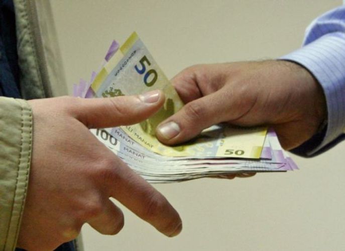 Qarabağ qazisindən rüşvət alan vəzifəli şəxsə cinayət işi açıldı