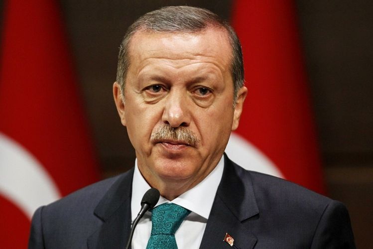 Ərdoğan: “Azərbaycanlı qardaşlarımızla 30 illik fəlakətləri başa çatdıran qələbənin sevincini yaşadıq”