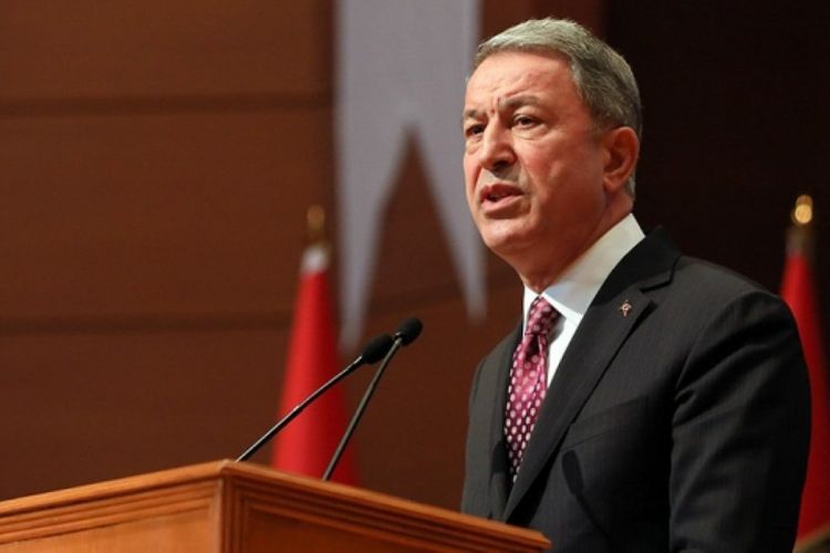 Hulusi Akar: “Türkiyə hərbçiləri azad edilmiş ərazilərin minalardan təmizlənməsinə yardım edəcəklər”