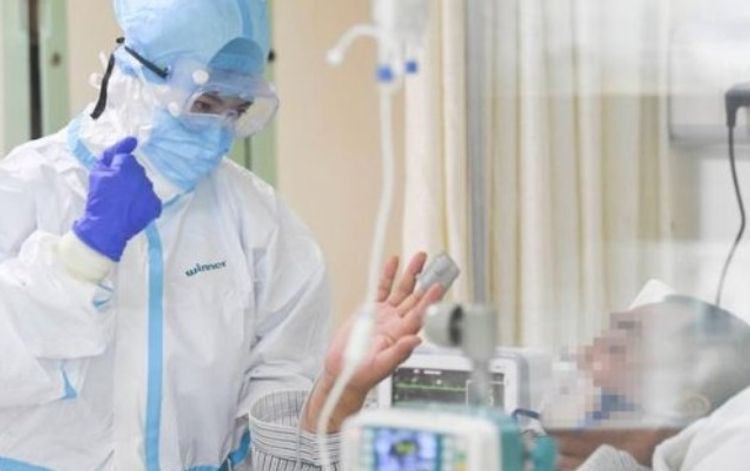 Evdən çıxan koronavirus xəstələrinə cinayət işi açıldı