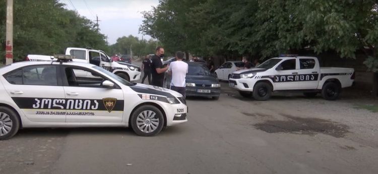 Gürcüstanın böyük şəhərlərində sərt karantin tətbiq edilir 