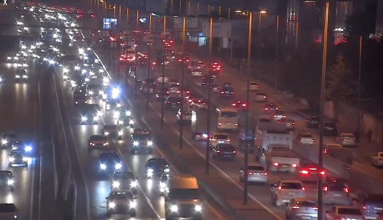 Bakı yollarında tıxac var: avtobuslar gecikir